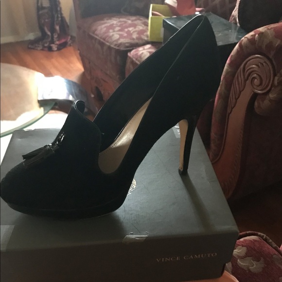 Vince Camuto Shoes - VINCE CAMUTO SIZE 10 HEELS